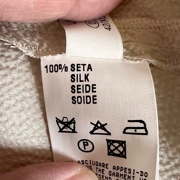 Fabiana Filippi High Neck Champagne Silk Sleeveless Blouse - Picture 13 of 15